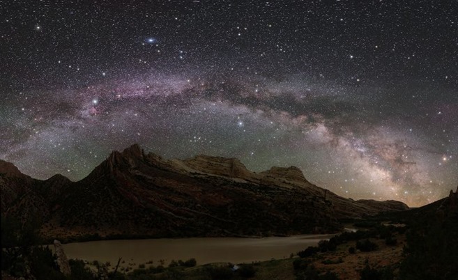 Milky-Way-Dinosaur-National-Park-Utah