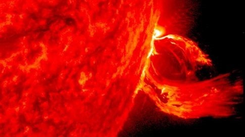 sun-coronal-erruption